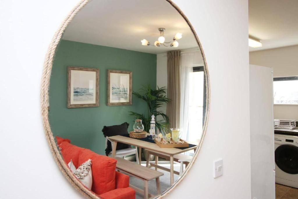 The Observatory By Mia Living 2 Bedroom Apartment Overlooking Swansea Beach With Free Parking Ngoại thất bức ảnh